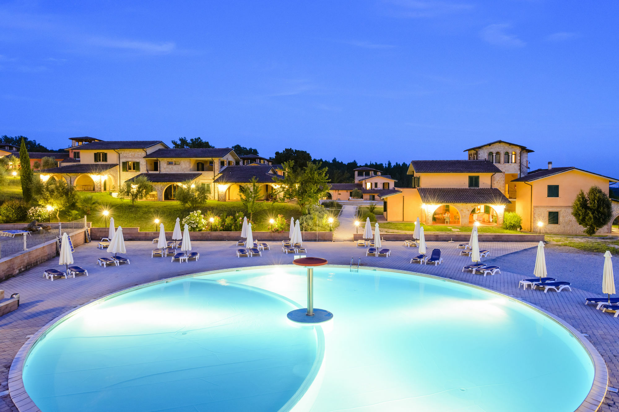 Pian Dei Mucini Resort Le Ville Маса Маритима Екстериор снимка
